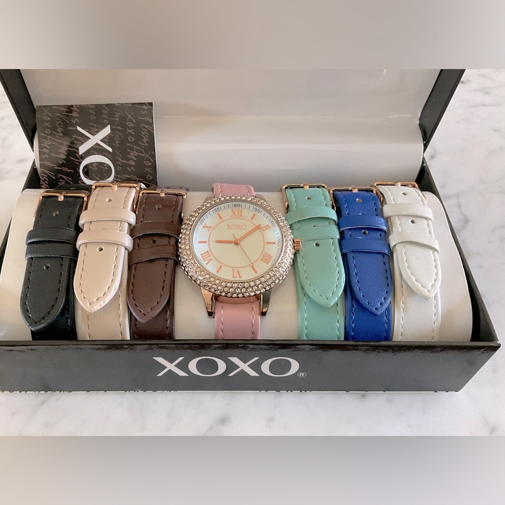 NEW XOXO Watch Box Set 🩵🩷💙🤎